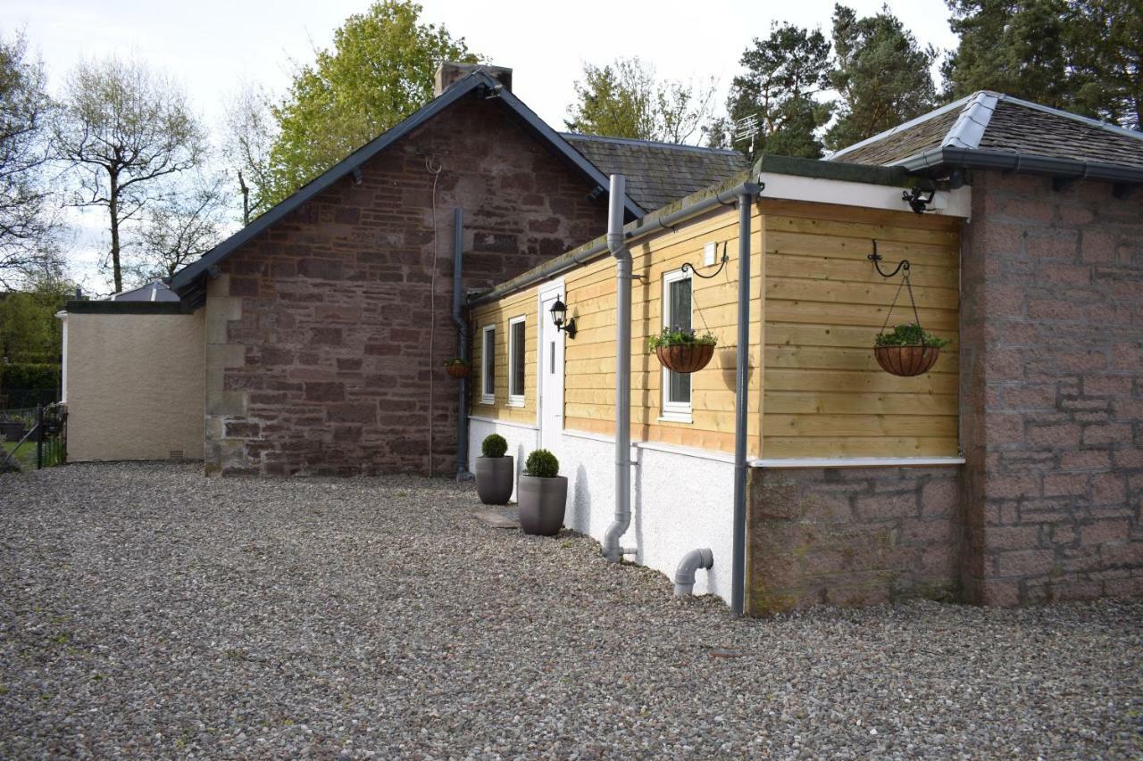 Bed and Breakfast The Highlandman Station à Crieff Extérieur photo